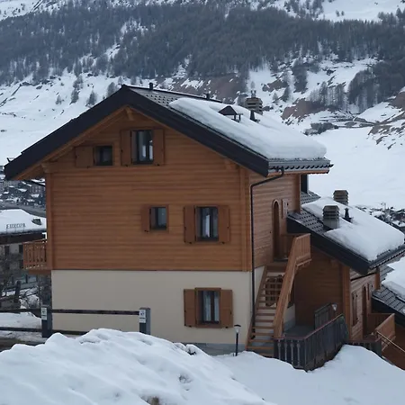A Teola Apartment